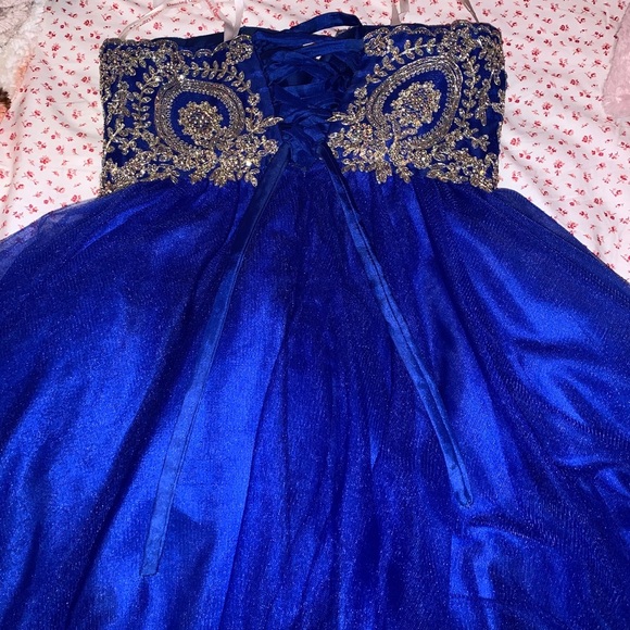 Prom Dress - Picture 5 of 10